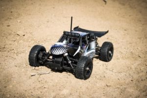 Himoto Racing Barren 1/18 Scale Electric 4WD RC Desert Racer Buggy 2.4G E18DB - Image 17