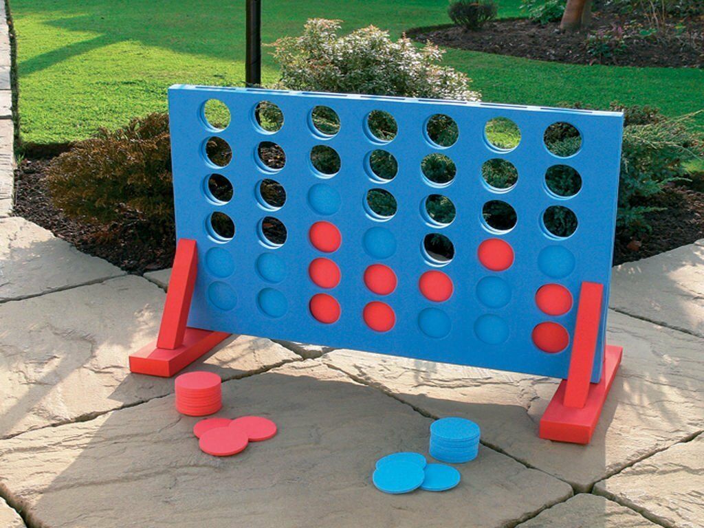 Giant EVA Foam 4 In A Row (Connect Four) Garden Game TY0733
